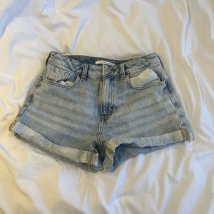 Pacsun denim shorts !
